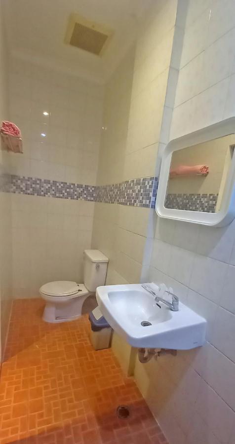 Hotel Aruni Ancol Jacarta Exterior foto